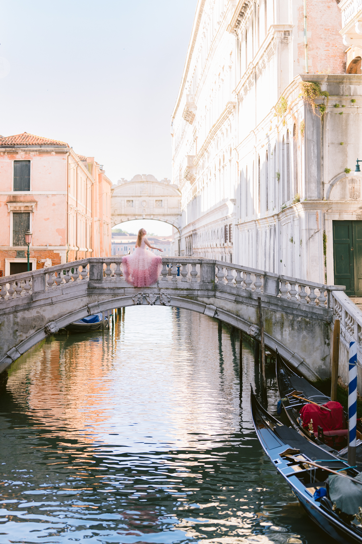 Capture your love story in the enchanting backdrop of Venice! Our expert couple's photographer will frame unforgettable moments. Book your dream session today and cherish memories that last a lifetime!